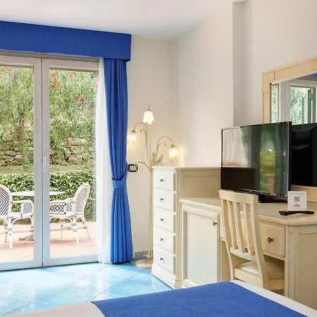 Hermitage Hotel 5*