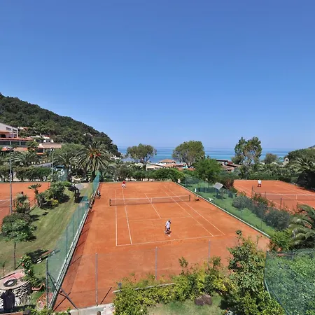 Hermitage מלון פורטופראיו