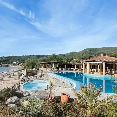 Ξενοδοχείο Hermitage 5*