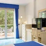 Hermitage Hotel 5*
